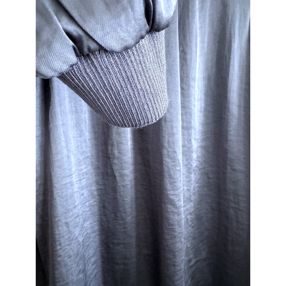 NEW Philosophy Size Medium Smock Shoulder Satin Finish Peasant Blouse - Picture 8 of 8